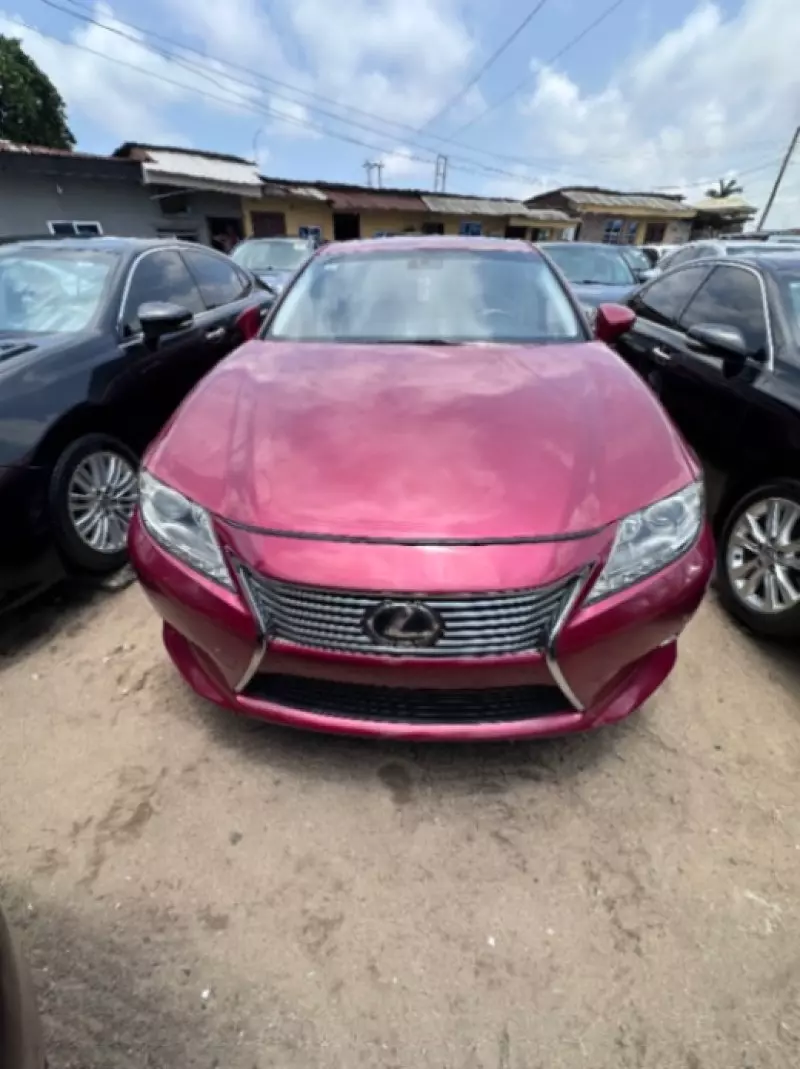 Lexus ES 350   - 2015
