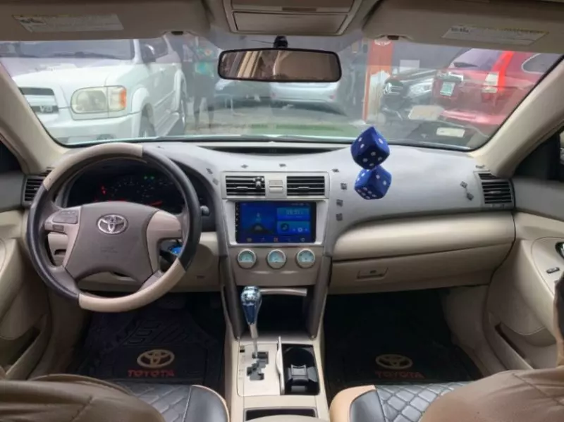 Toyota Camry   - 2007