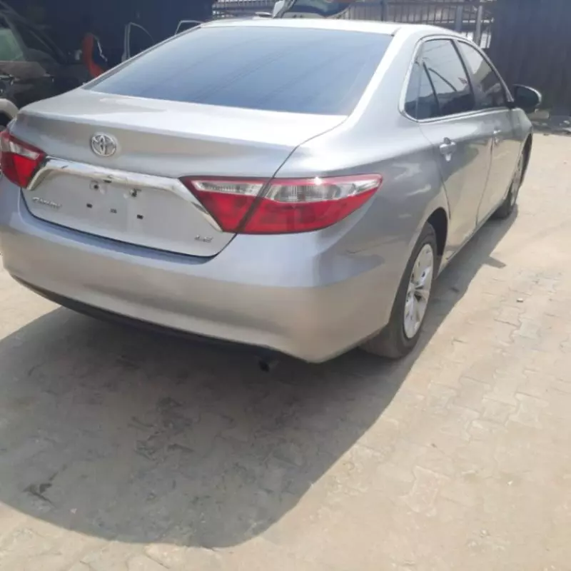 Toyota Camry   - 2017