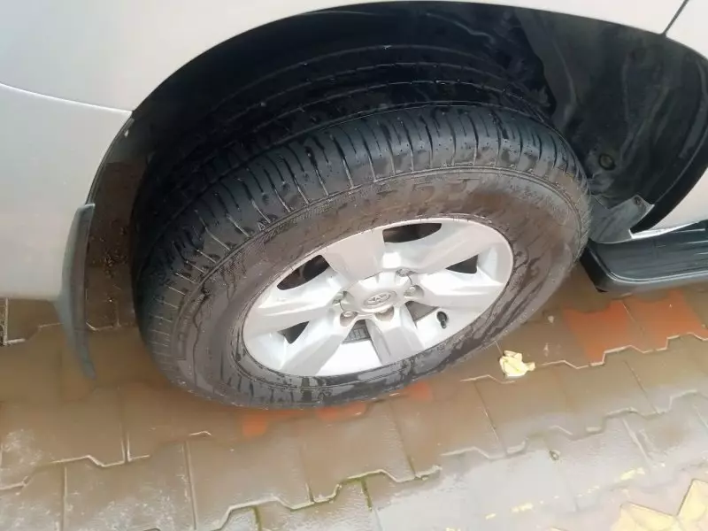 Toyota Land Cruiser Prado   - 2015