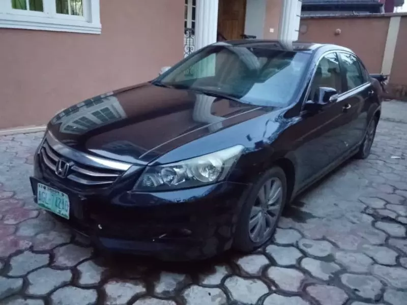 Honda Accord   - 2012