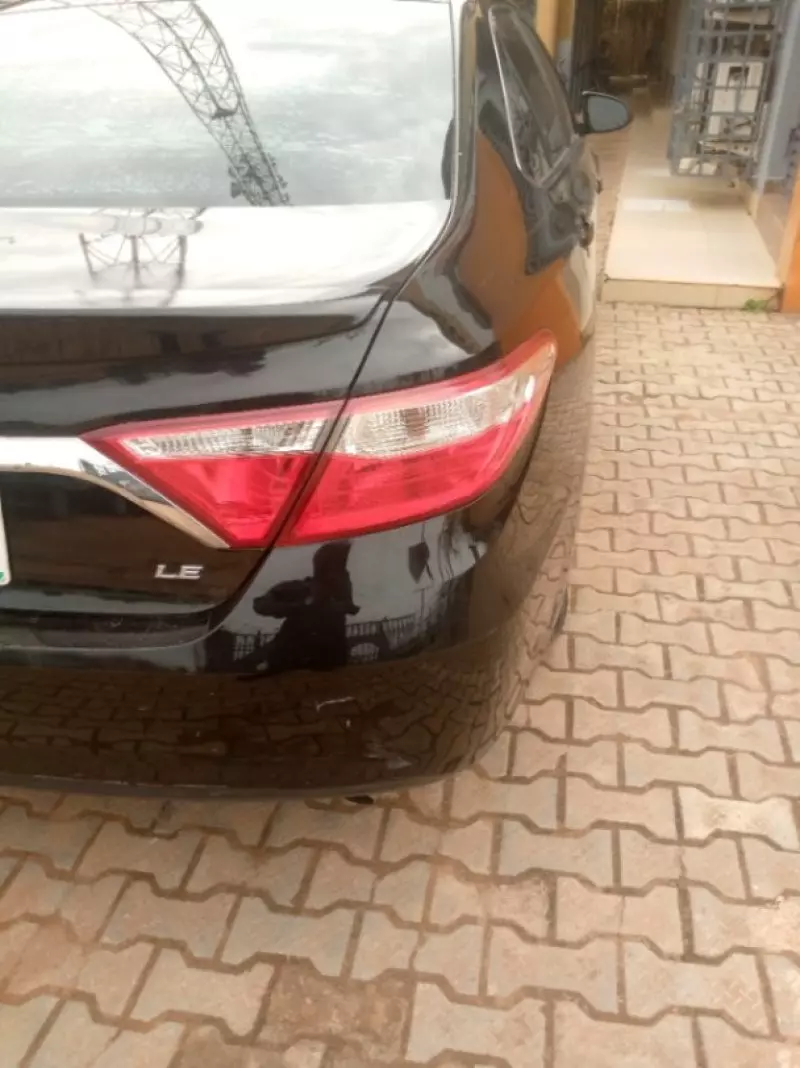 TOYOTA Camry - 2015