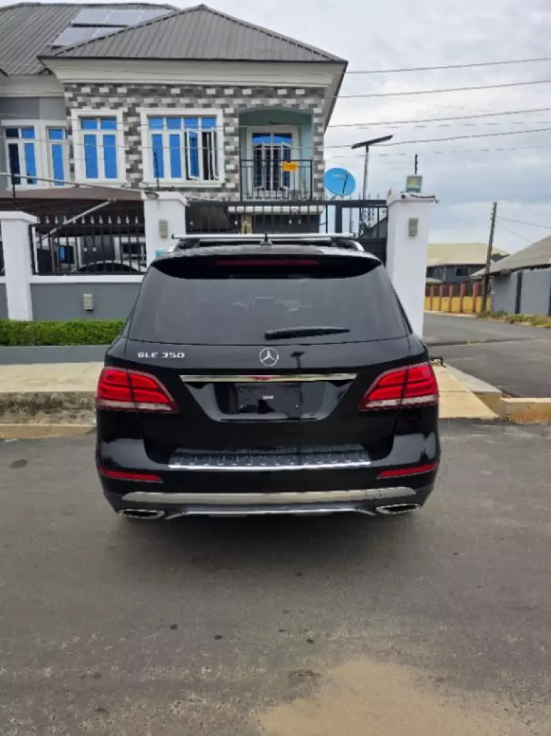 Mercedes-Benz GLE 350   - 2016
