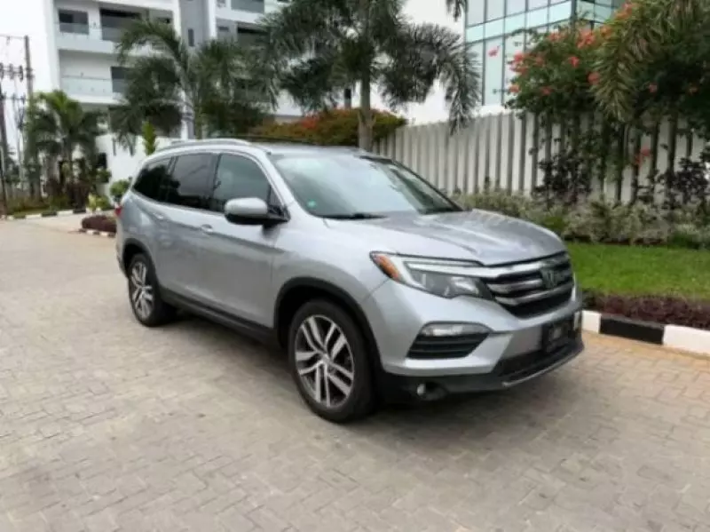 Honda Pilot   - 2016