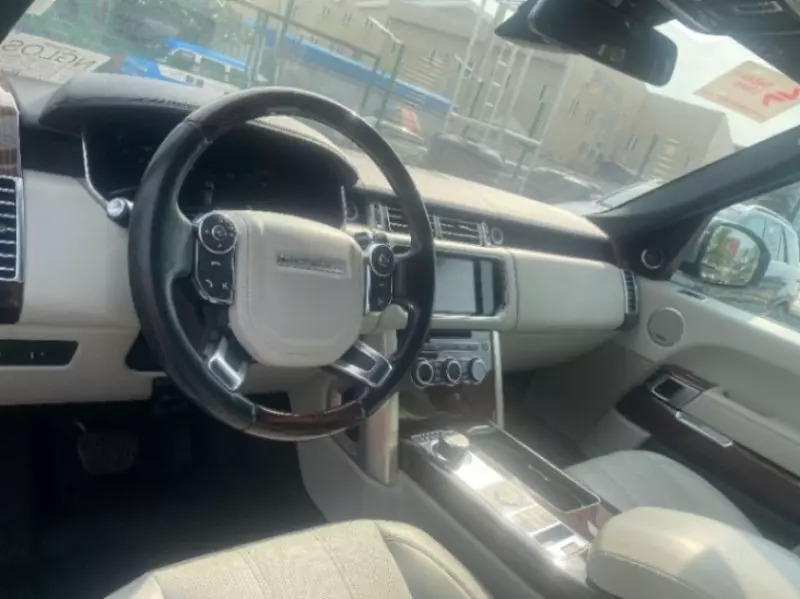RANGE ROVER HSE LR4   - 2016
