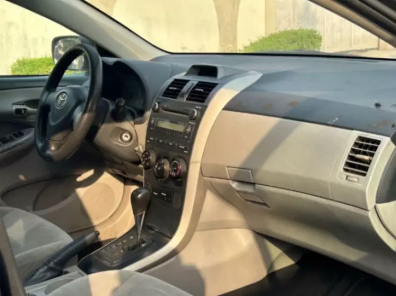 Toyota Corolla   - 2013