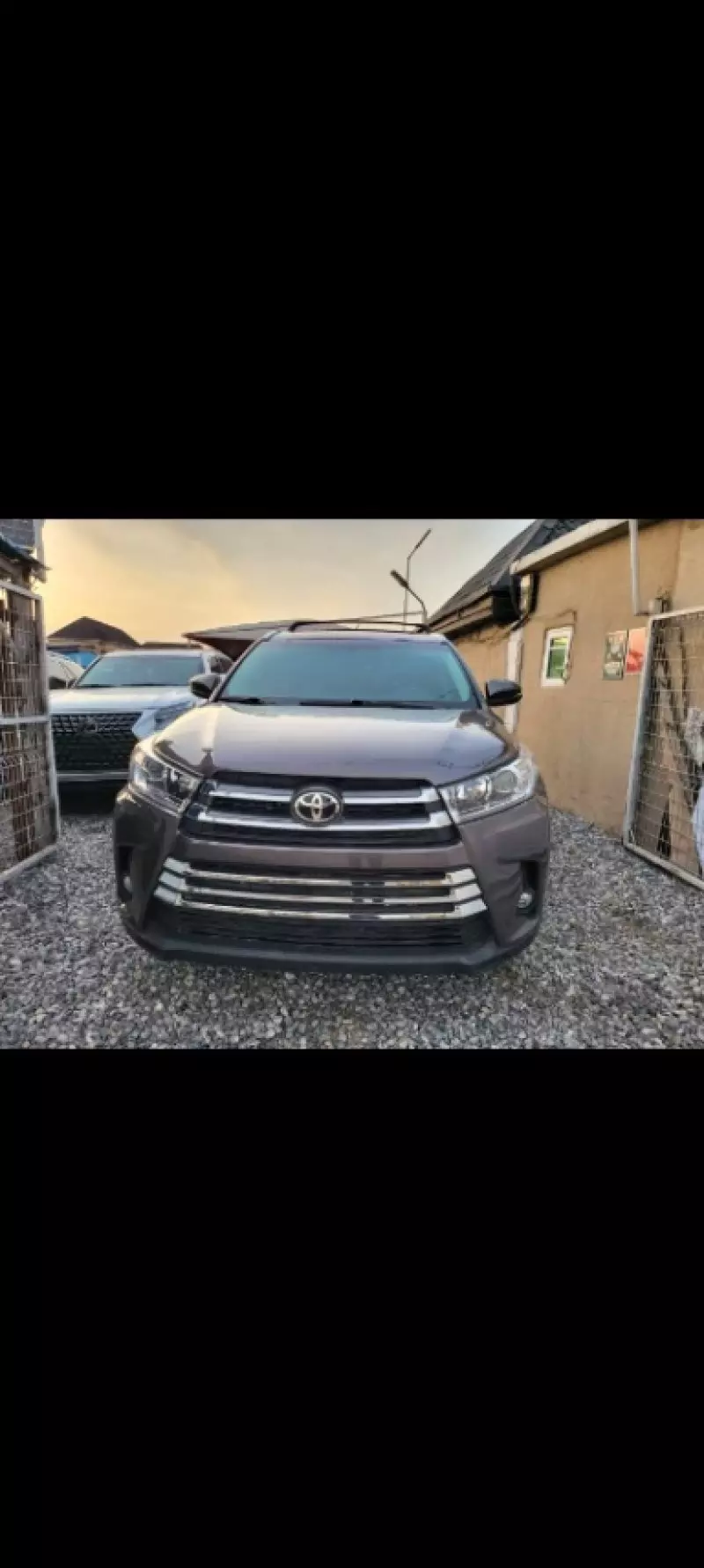 Toyota Grand Highlander - 2015