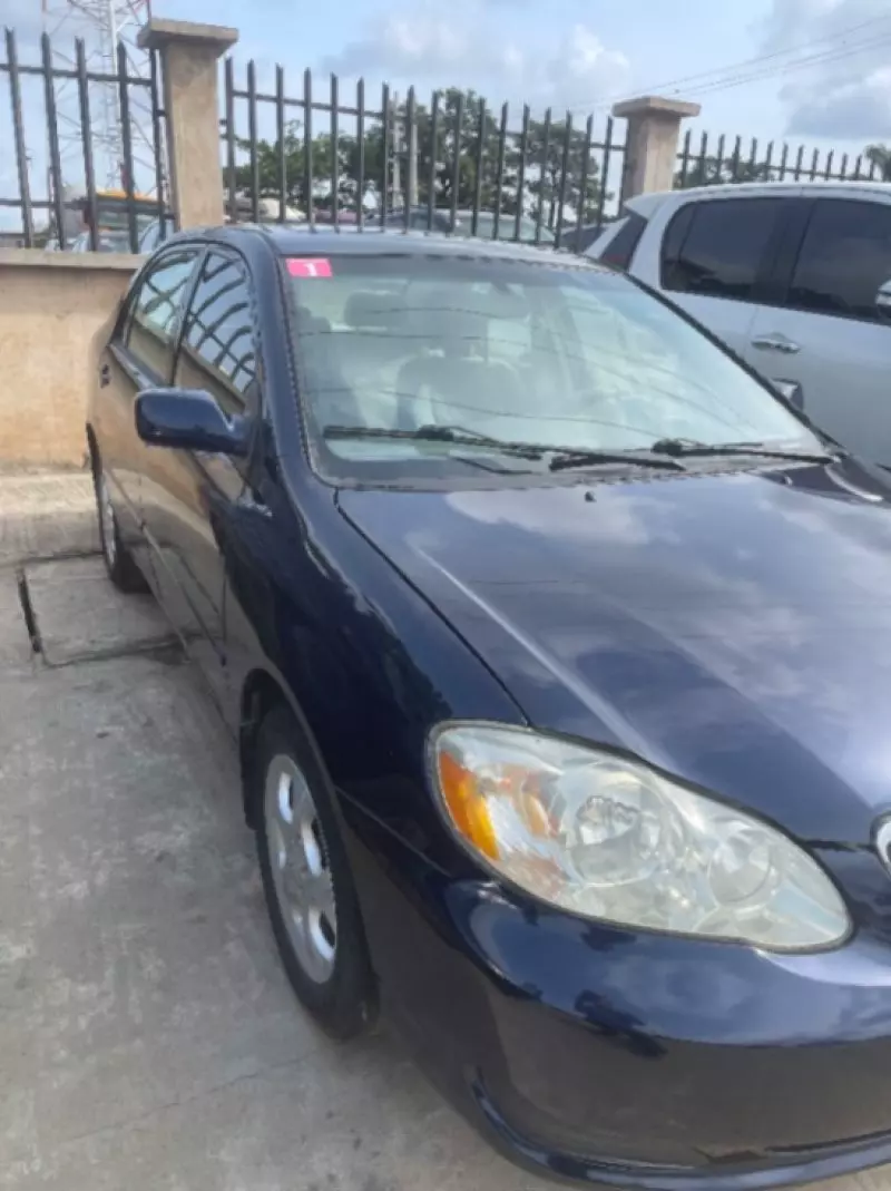 Toyota Corolla   - 2007