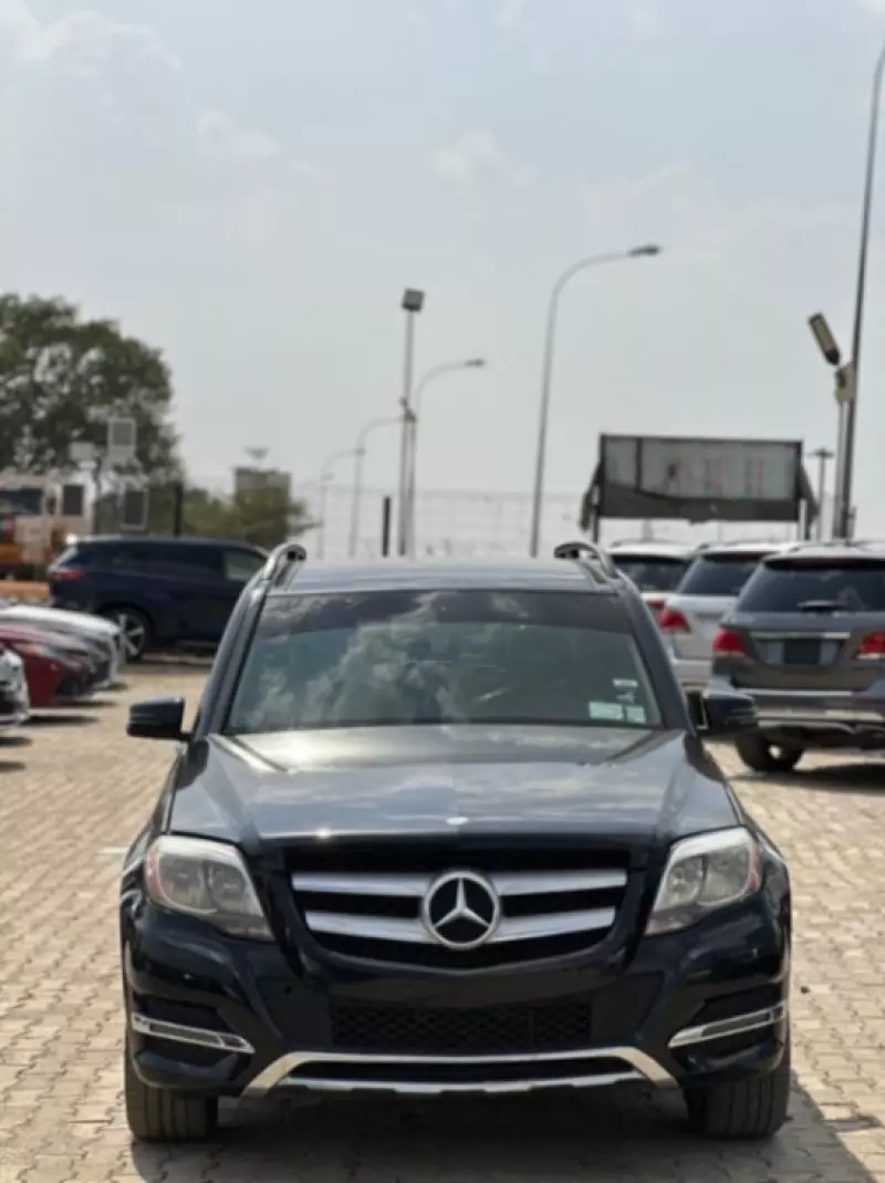 Mercedes-Benz GLK 350   - 2014