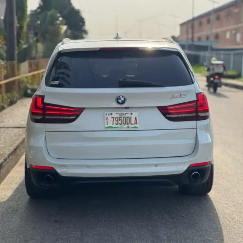 BMW X5   - 2015