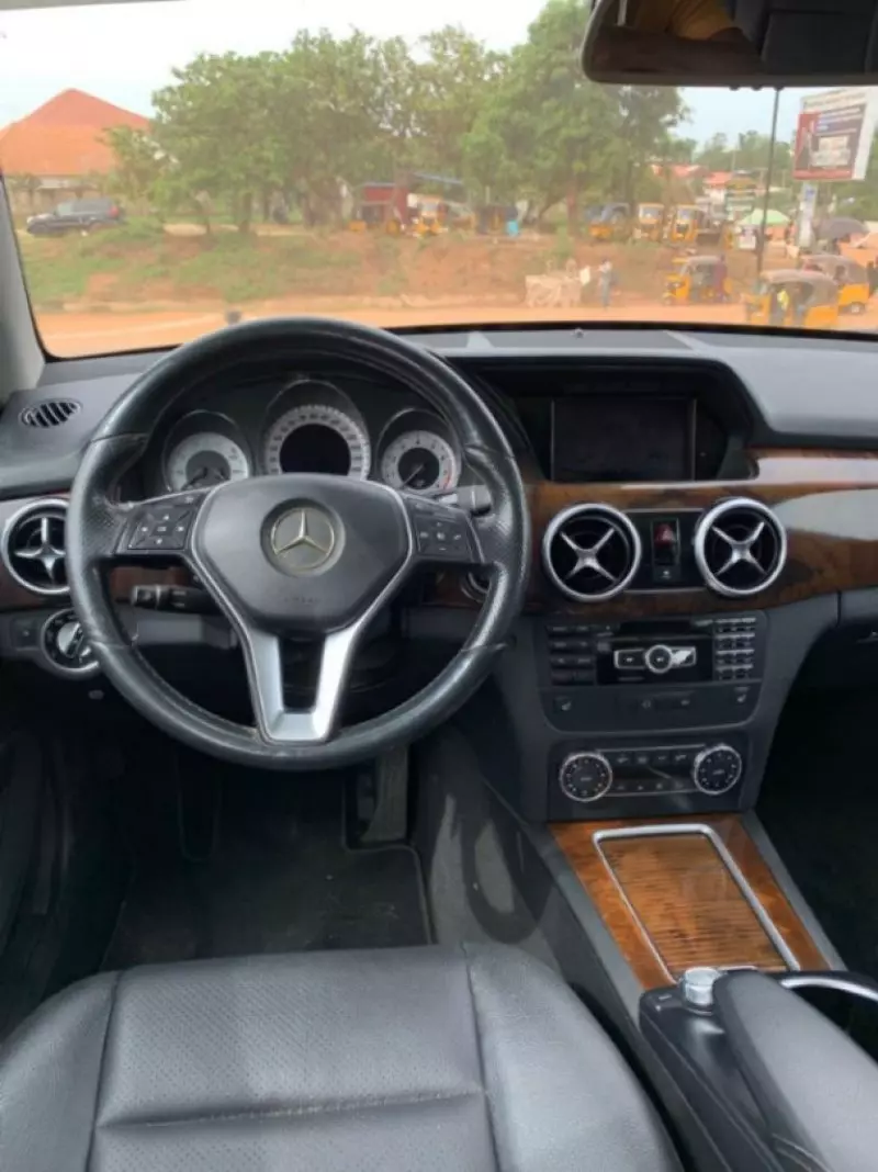 Mercedes-Benz GLK 350   - 2015