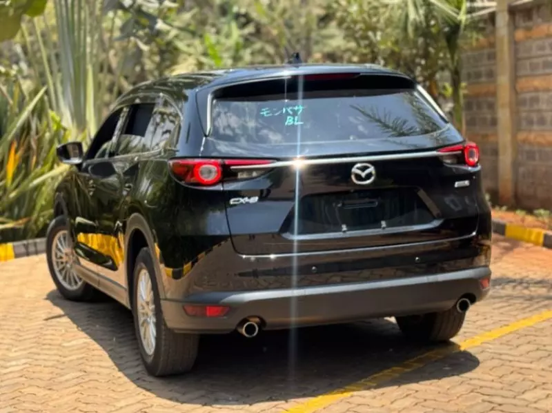 Mazda CX-8   - 2018