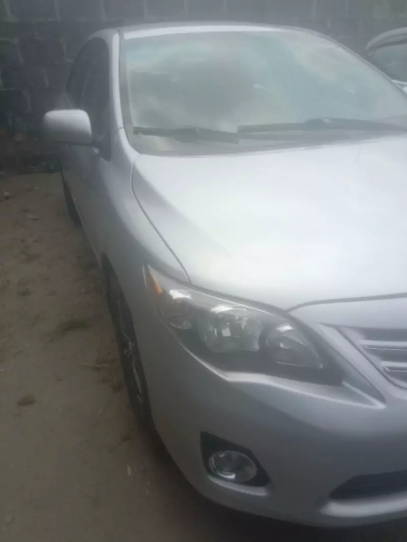 Toyota Corolla   - 2013