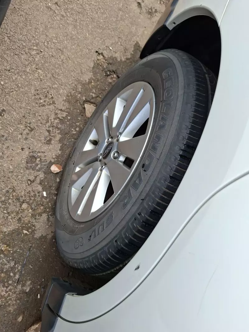 Subaru Outback   - 2015
