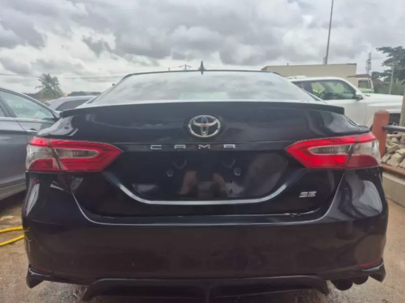 Toyota camry   - 2020