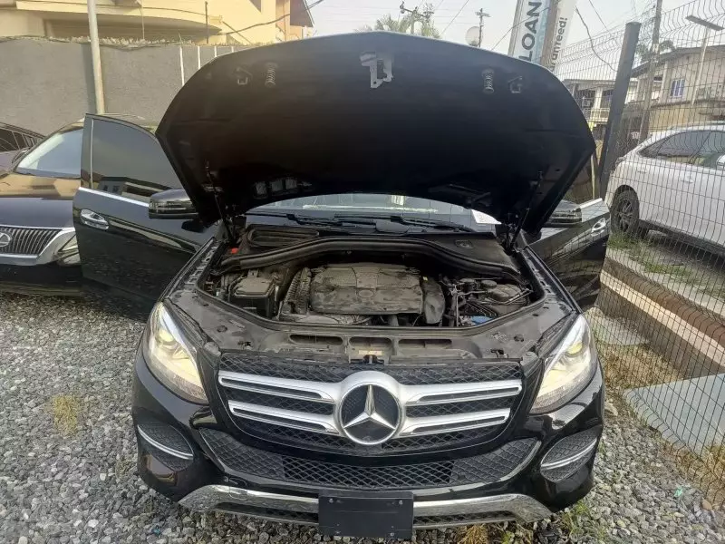 Mercedes-Benz GLE-Class   - 2016