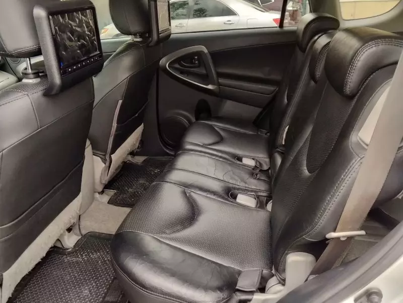 Toyota RAV 4 - 2009
