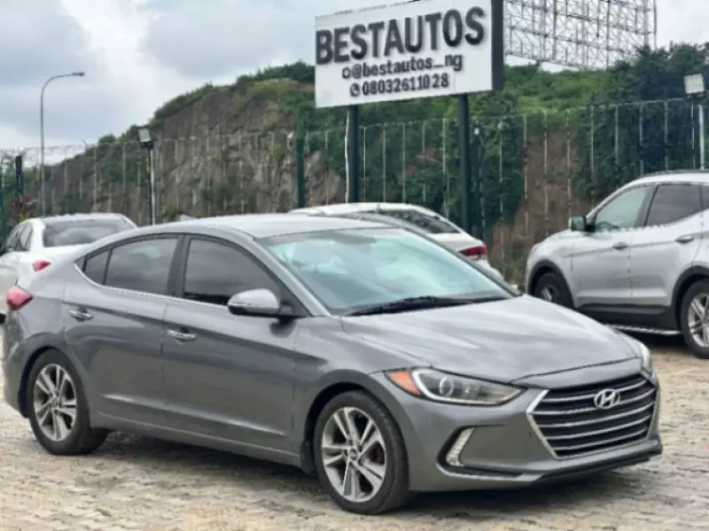 Hyundai Accent   - 2016