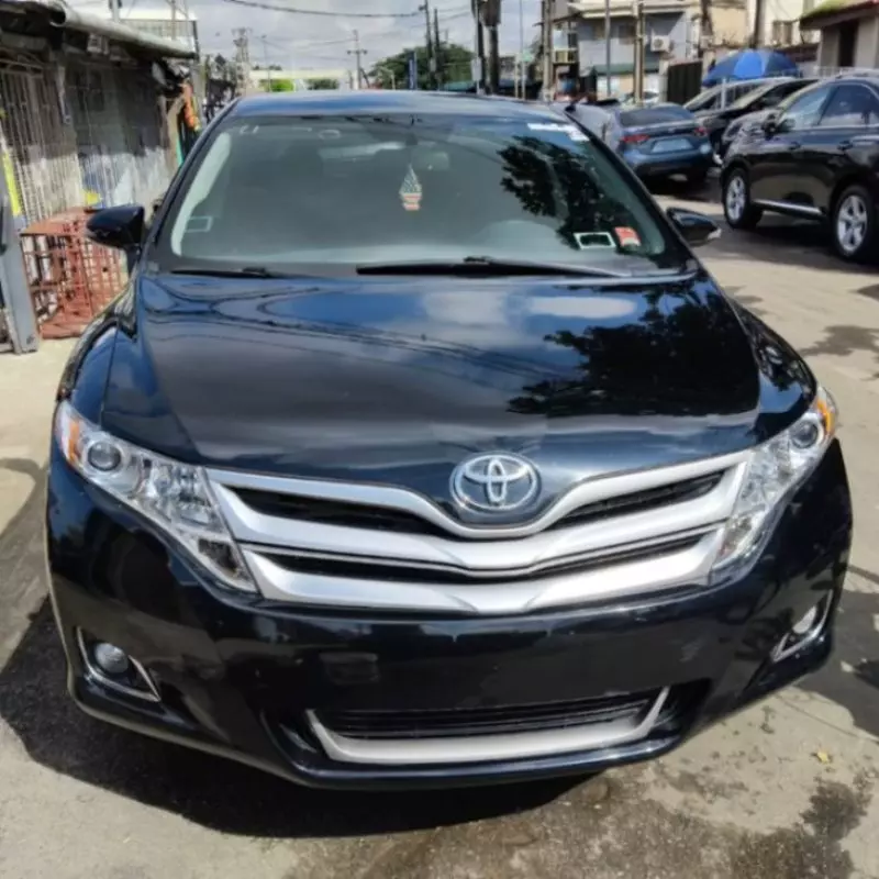 Toyota Venza   - 2015