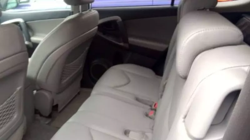 Toyota RAV4   - 2008