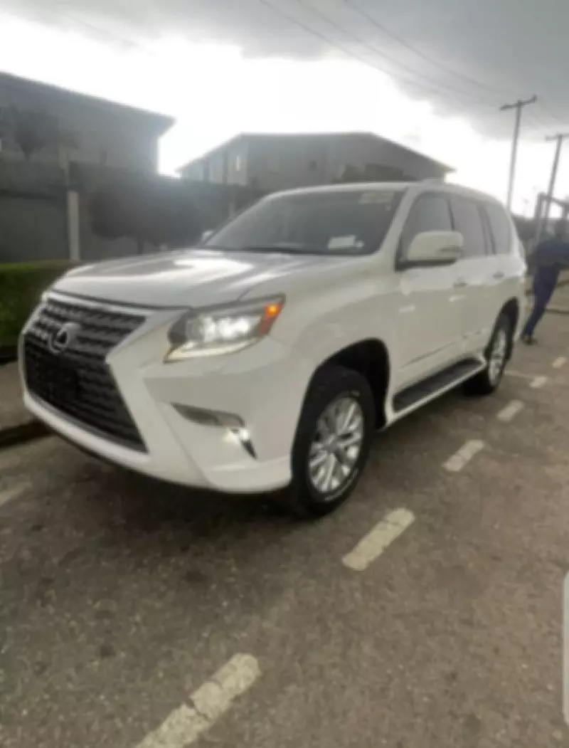 Lexus GX 460   - 2016