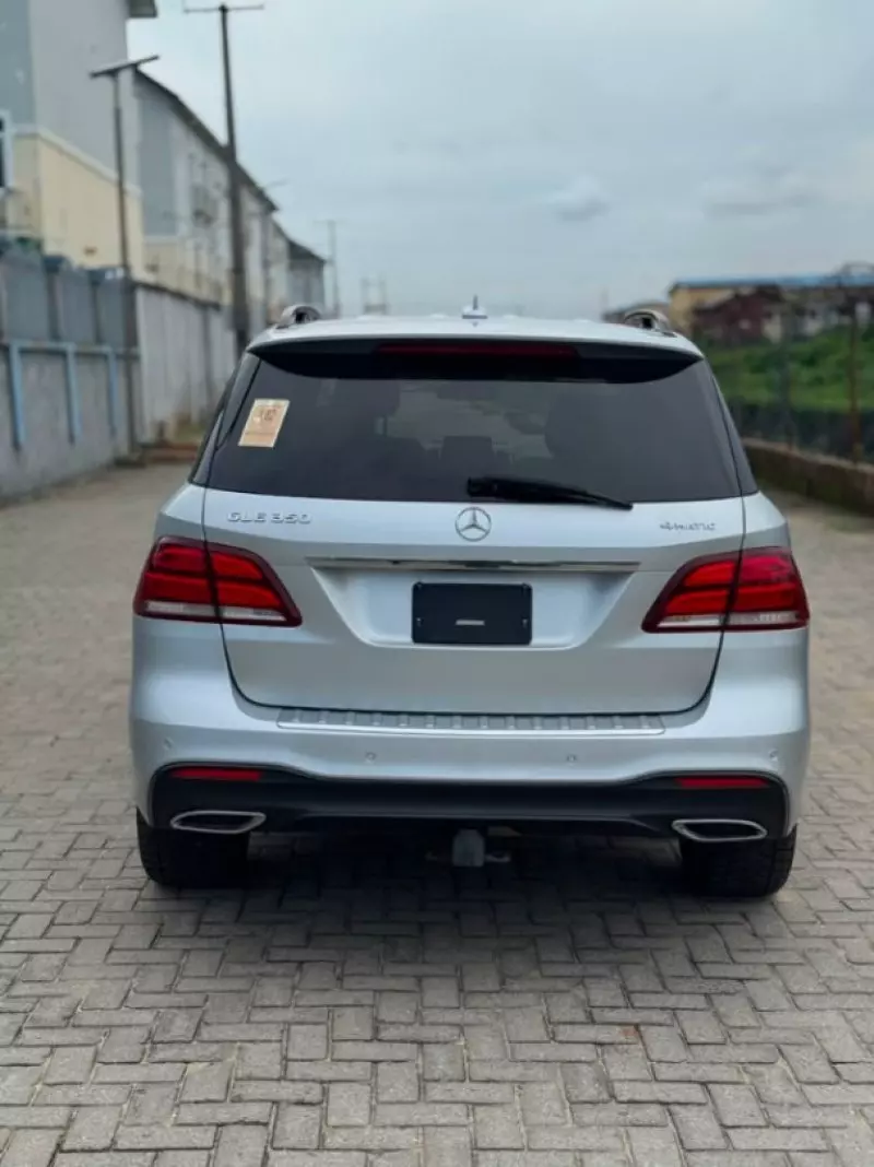 Mercedes-Benz GLE 350   - 2017
