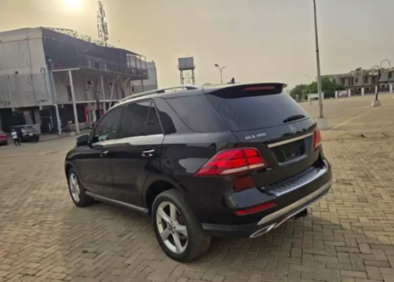 Mercedes-Benz GLE 350 - 2018