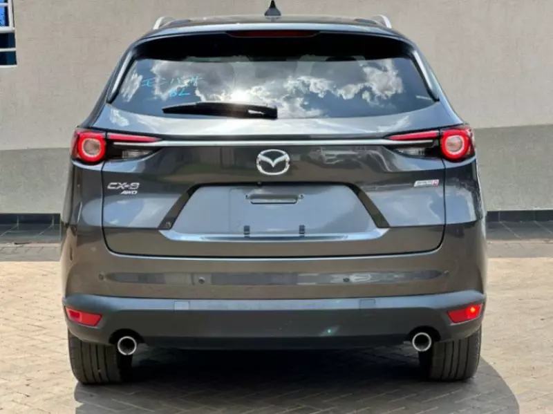Mazda CX-8 - 2018