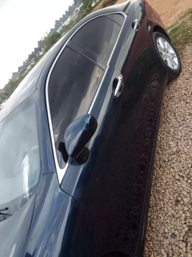 Lexus ES   - 2009