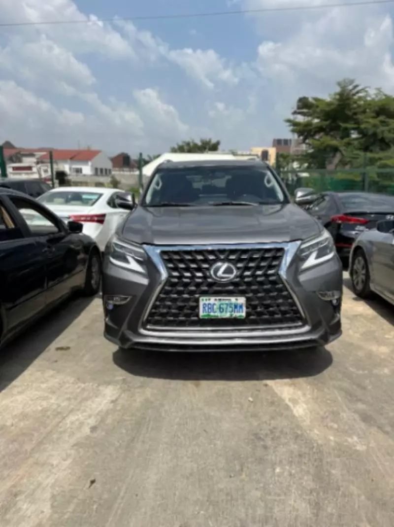 Lexus GX   - 2011