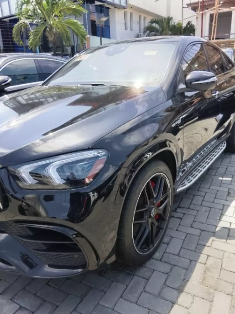 Mercedes-Benz GLE-Class   - 2021