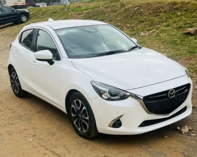 Mazda Demio   - 2018