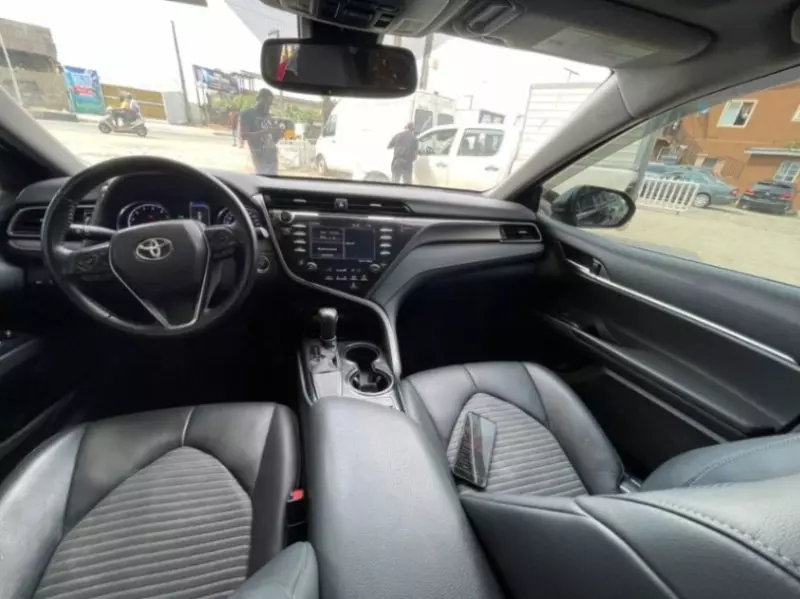 TOYOTA Camry   - 2020