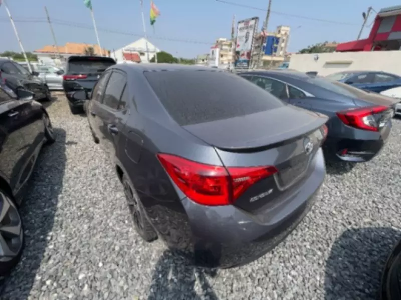Toyota Corolla   - 2017