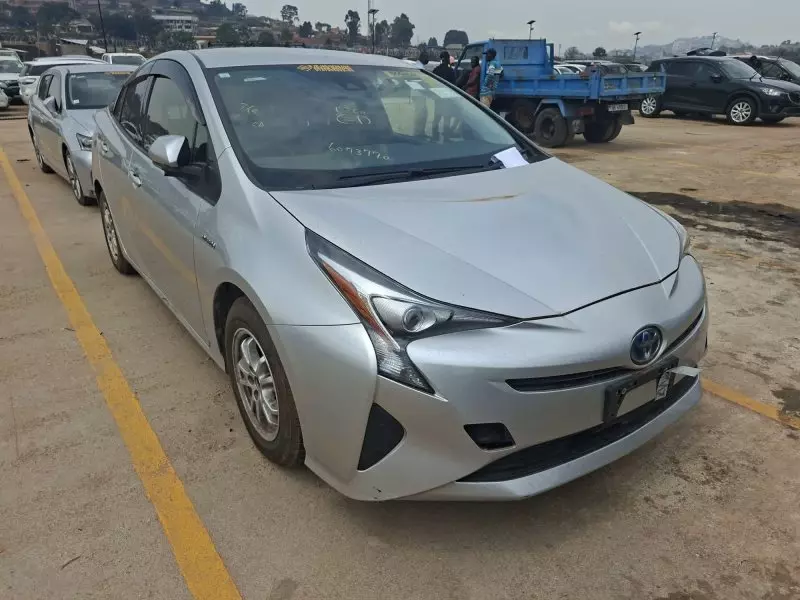 TOYOTA Prius Hybrid    - 2017
