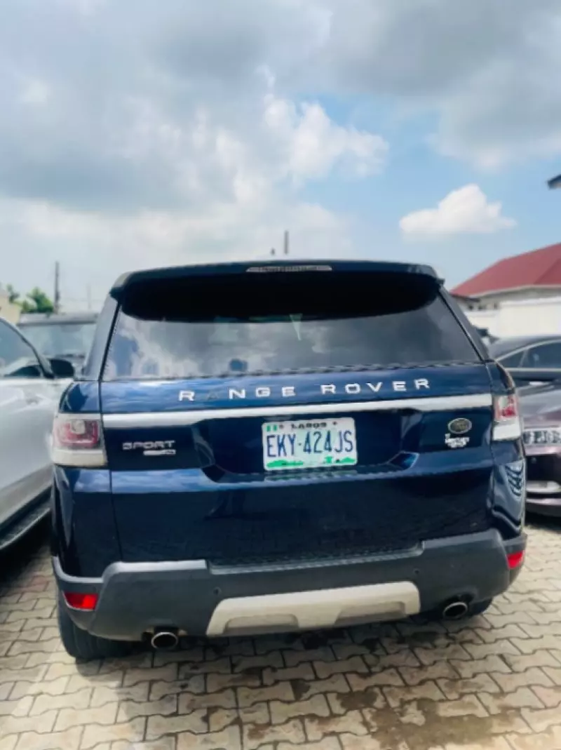 RANGE ROVER HSE LR4   - 2016