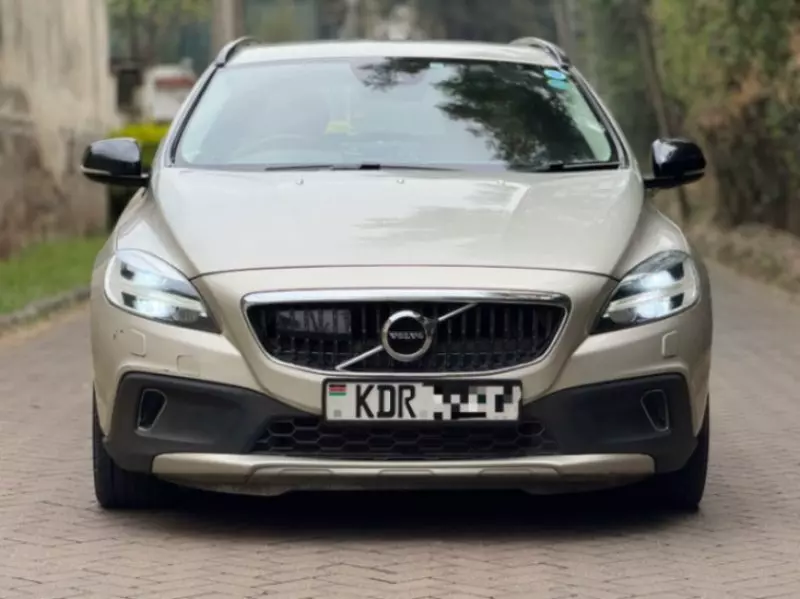Volvo V40 Cross Country   - 2017