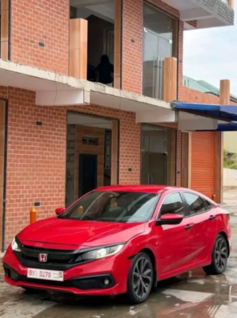 Honda Civic   - 2017