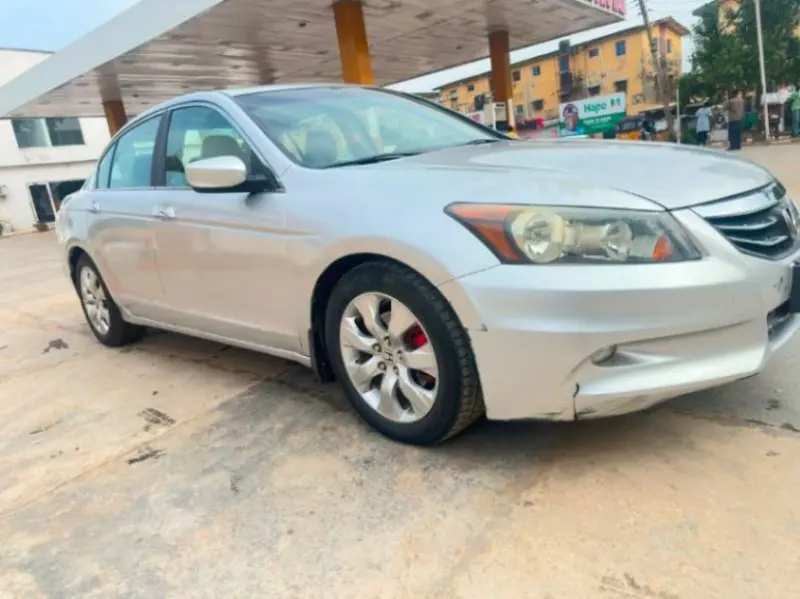 Honda Accord   - 2008