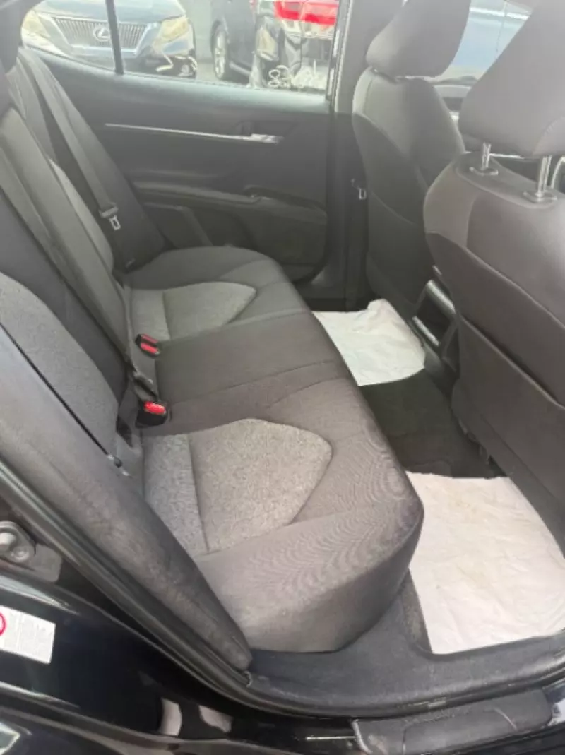 Toyota Camry - 2018