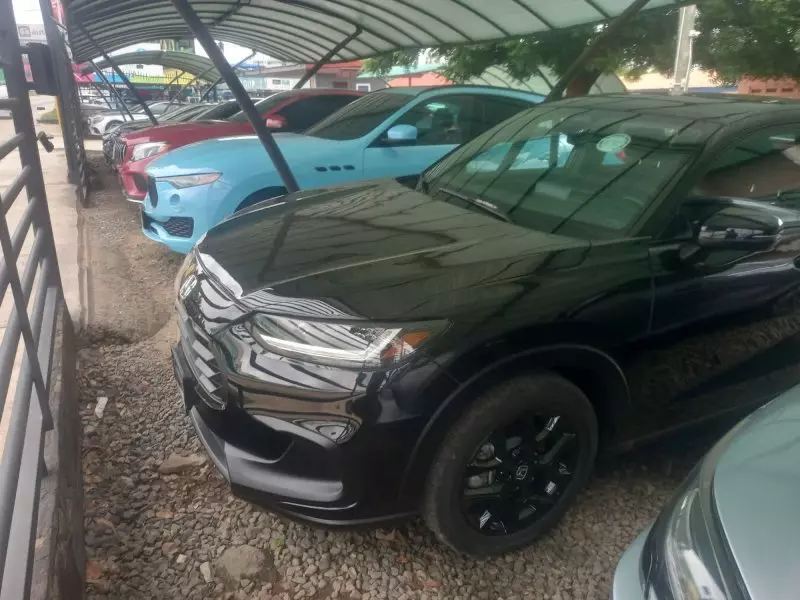 Honda HR-V   - 2023
