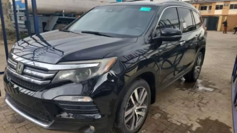 Honda Pilot - 2016