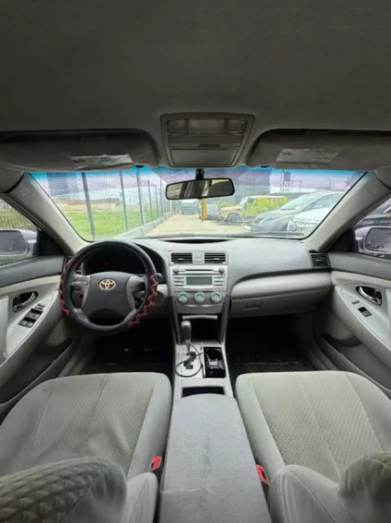 Toyota Camry   - 2008