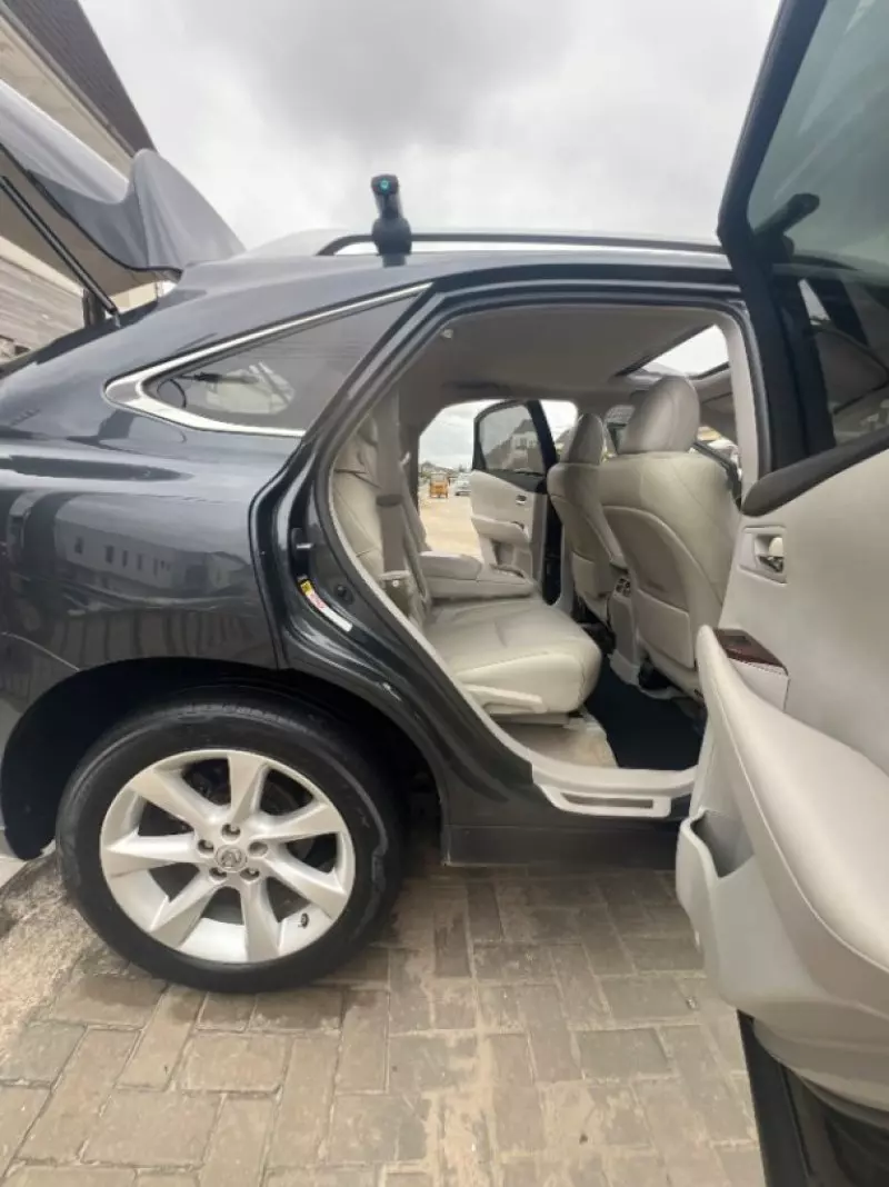 Lexus RX 350 - 2010
