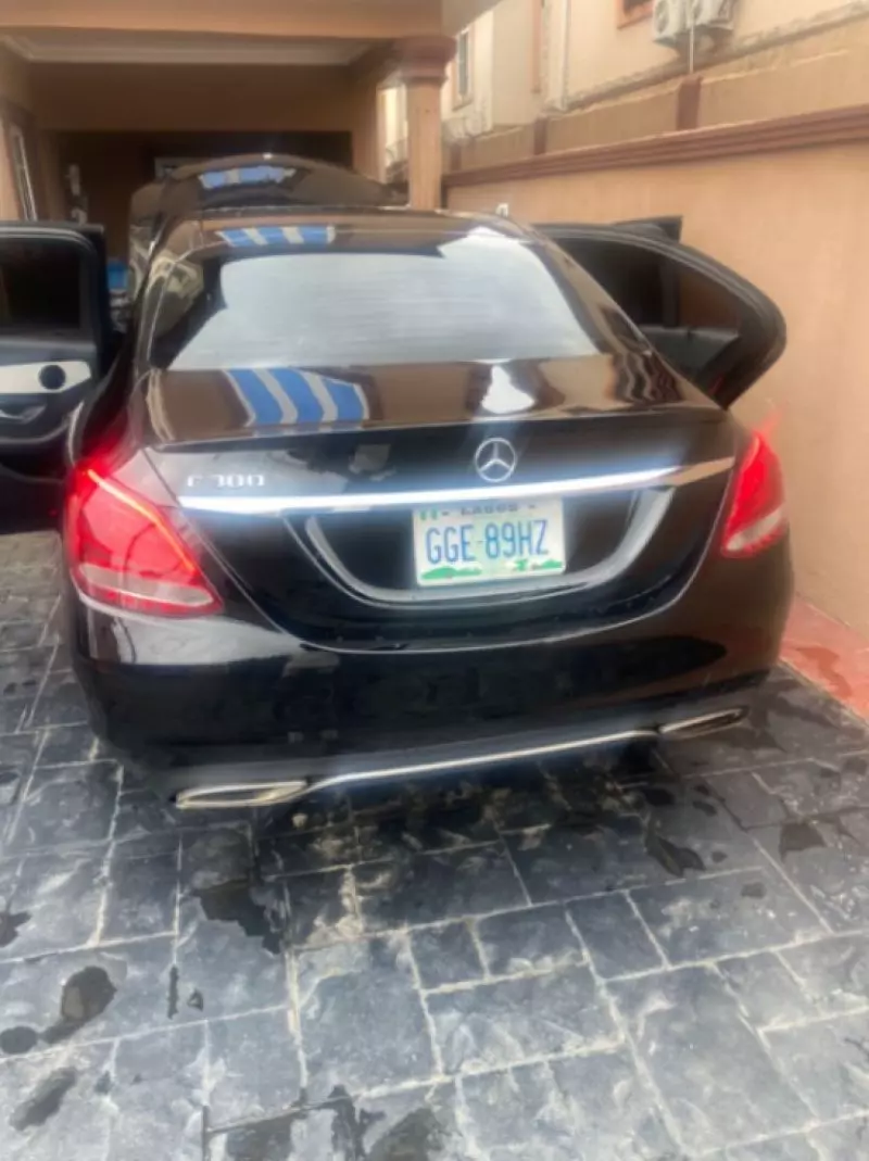 Mercedes-Benz C 300   - 2016