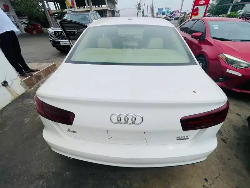 Audi A6   - 2017