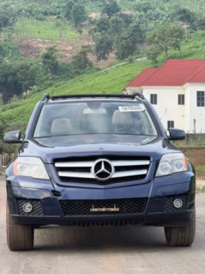 Mercedes-Benz GLK 350 - 2012