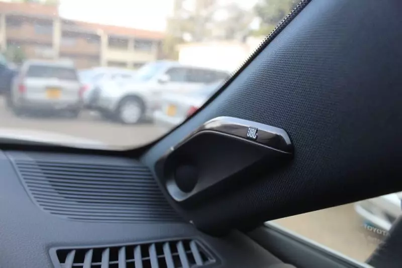 TOYOTA Harrier   - 2019