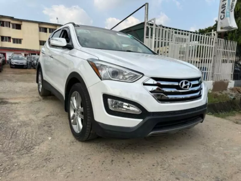 Hyundai Santa Fe Sport   - 2015