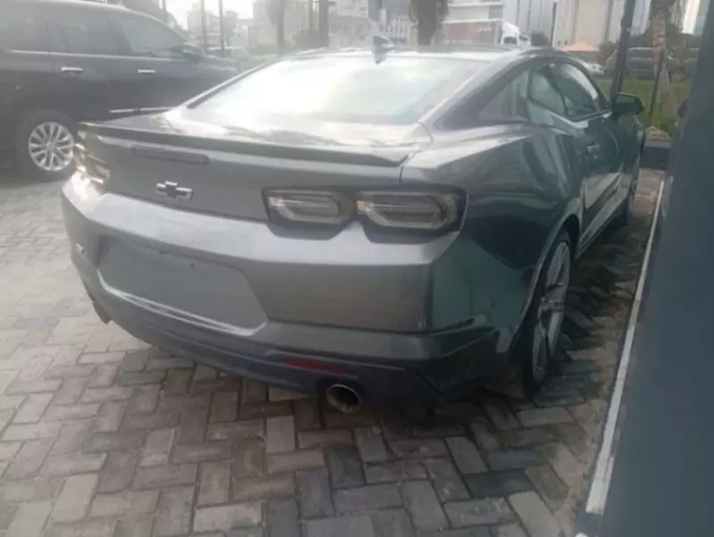 Chevrolet Camaro   - 2020